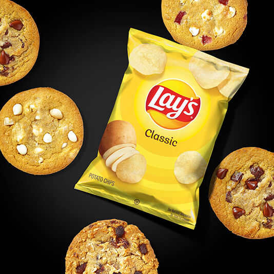 Picture of lay's chips and cookies